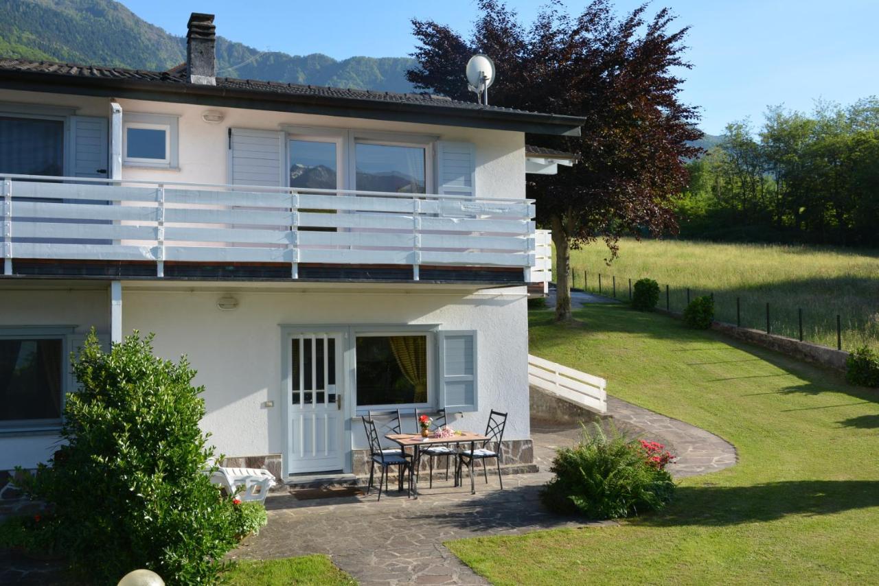 Casa Del Sole Aparthotel Colico Exteriör bild